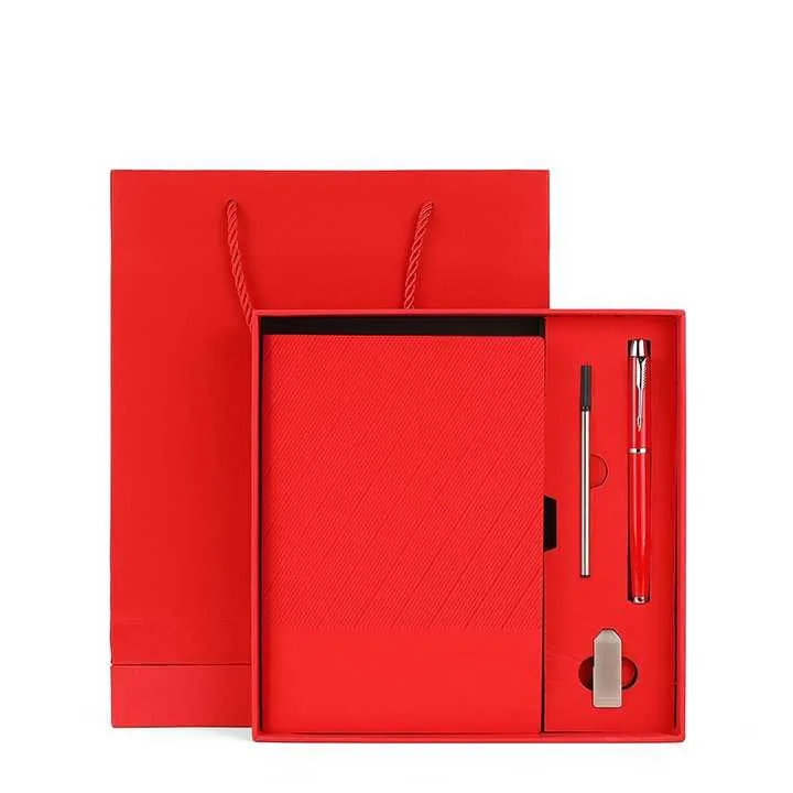 دفتر أعمال من الجلد الصناعي مخصص بكميات .  Custom PU Leather Business Notebook.