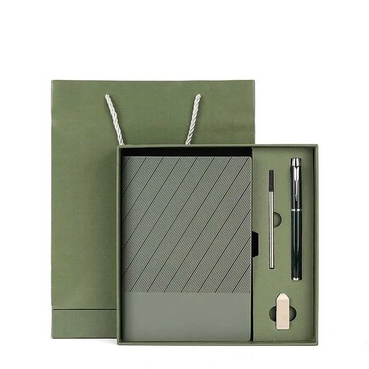 دفتر أعمال من الجلد الصناعي مخصص بكميات .  Custom PU Leather Business Notebook.