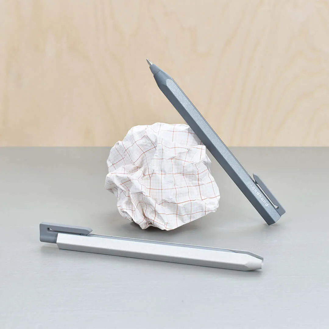 Andhand Core Retractable Ballpoint Pen Silver Lustre